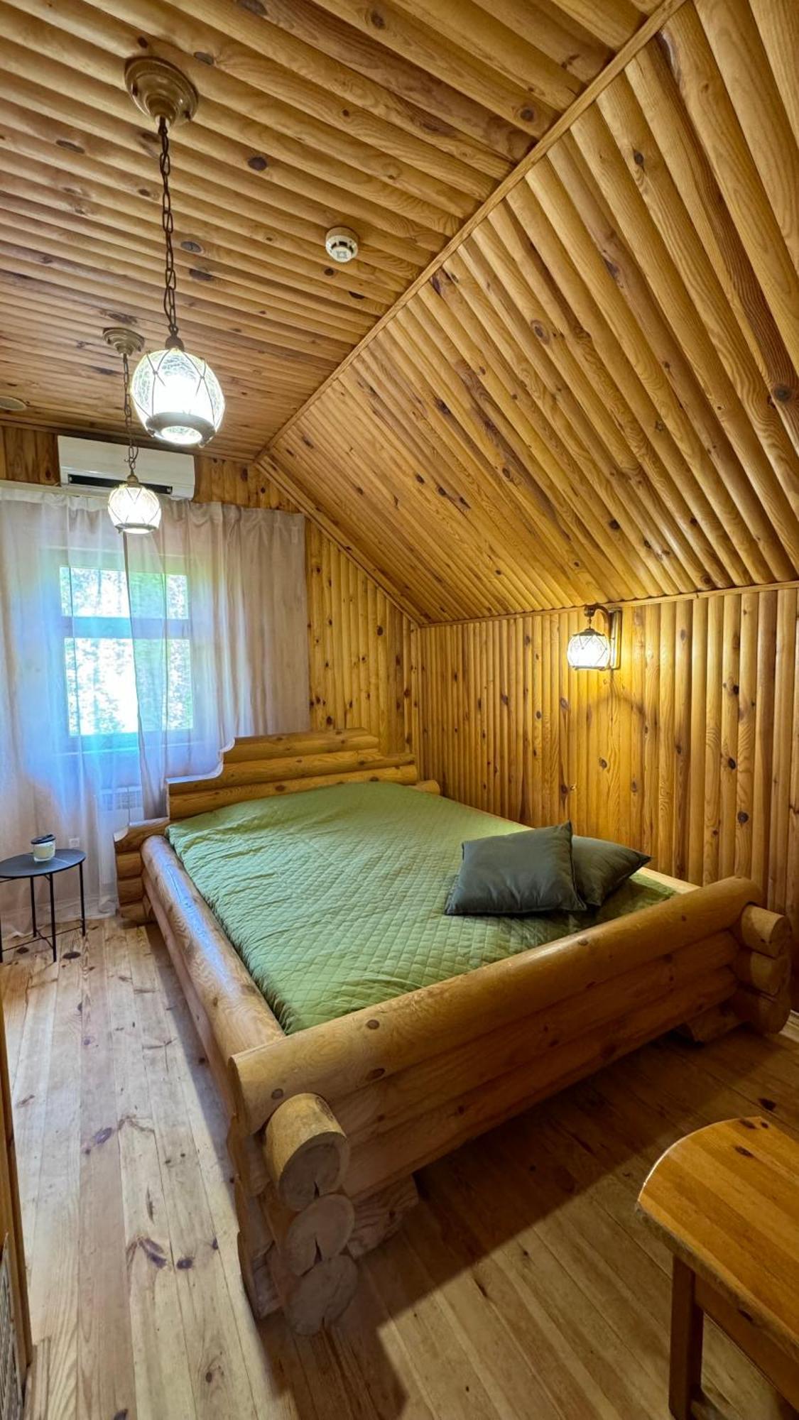 Tysha Forest Club Romankiv Luaran gambar