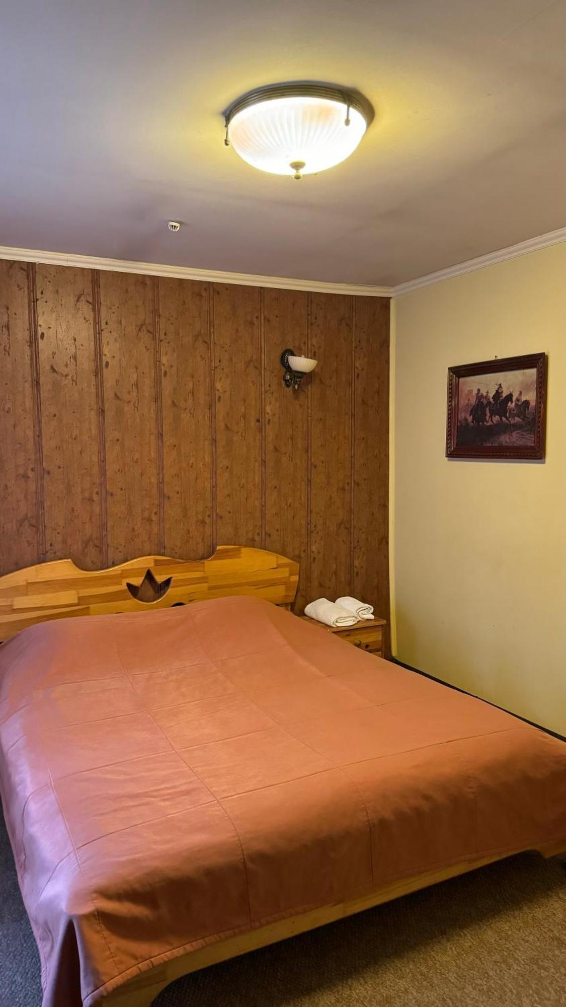Tysha Forest Club Romankiv Luaran gambar