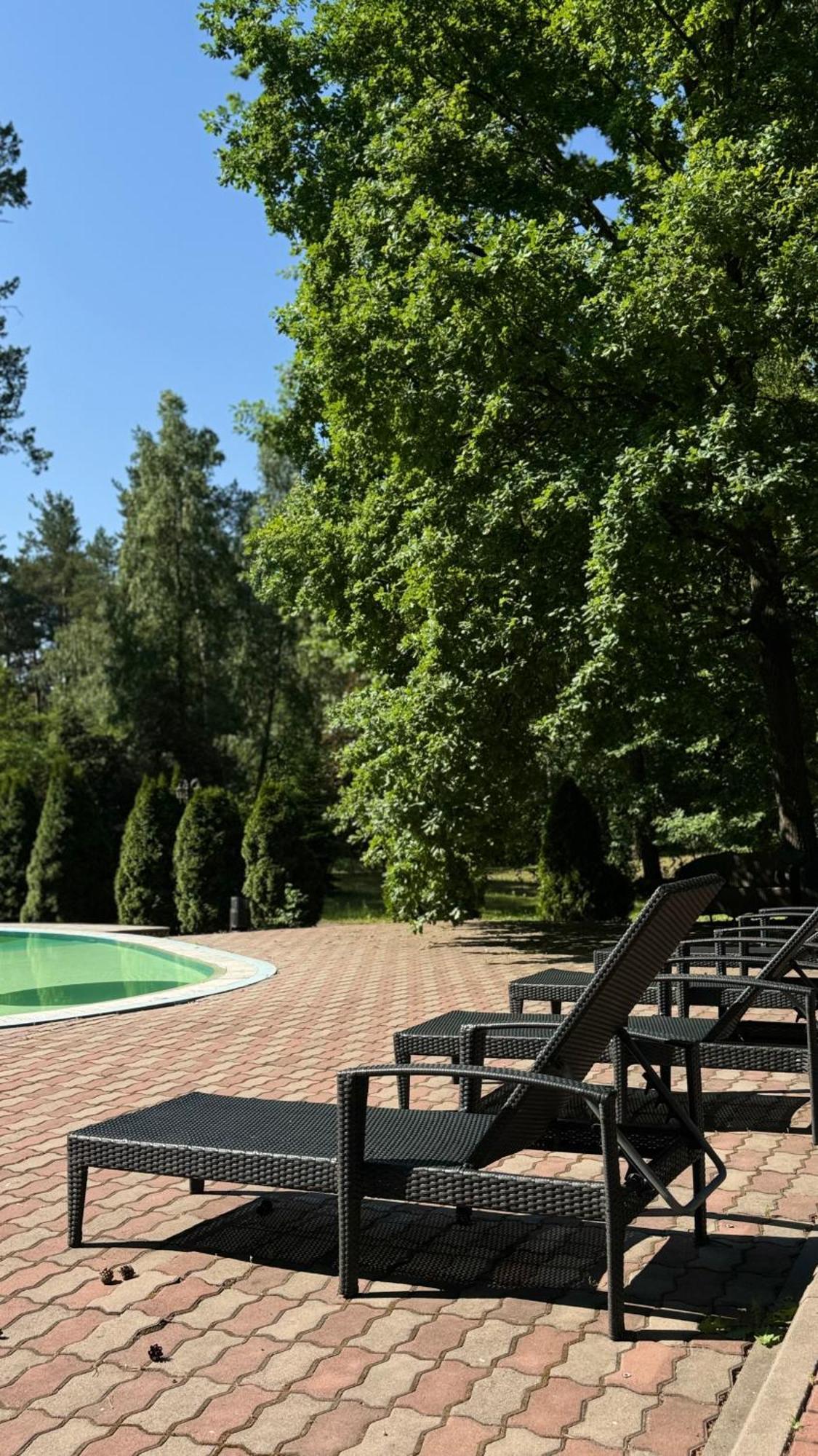 Tysha Forest Club Romankiv Luaran gambar